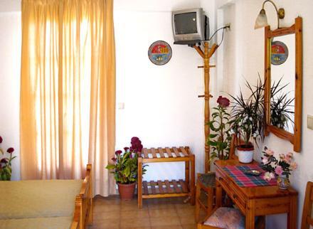 Electra Pansion Hotel Maleme Екстериор снимка
